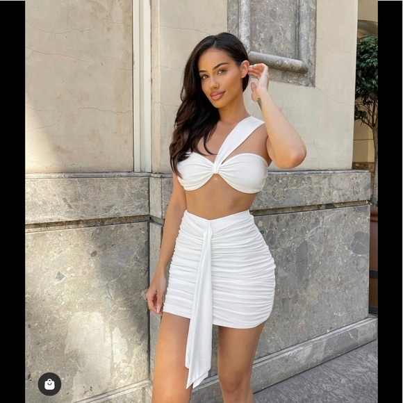 Two piece set - Picture 5 of 6